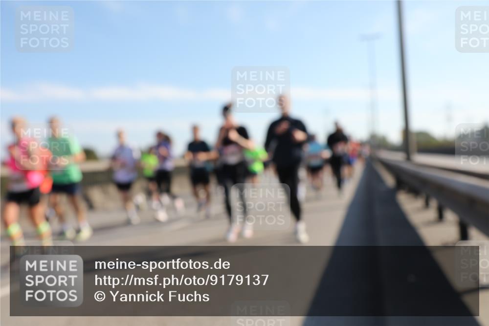 03.10.2025 - Köhlbrandbrückenlauf Yannick Fuchs http://msf.ph/oto/9179137 03.10.2025 11:19:02 Position 3  meine-sportfotos.de