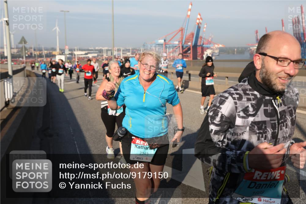 03.10.2025 - Köhlbrandbrückenlauf Yannick Fuchs http://msf.ph/oto/9179150 03.10.2025 08:51:41 Position 2 2243, 1669 meine-sportfotos.de