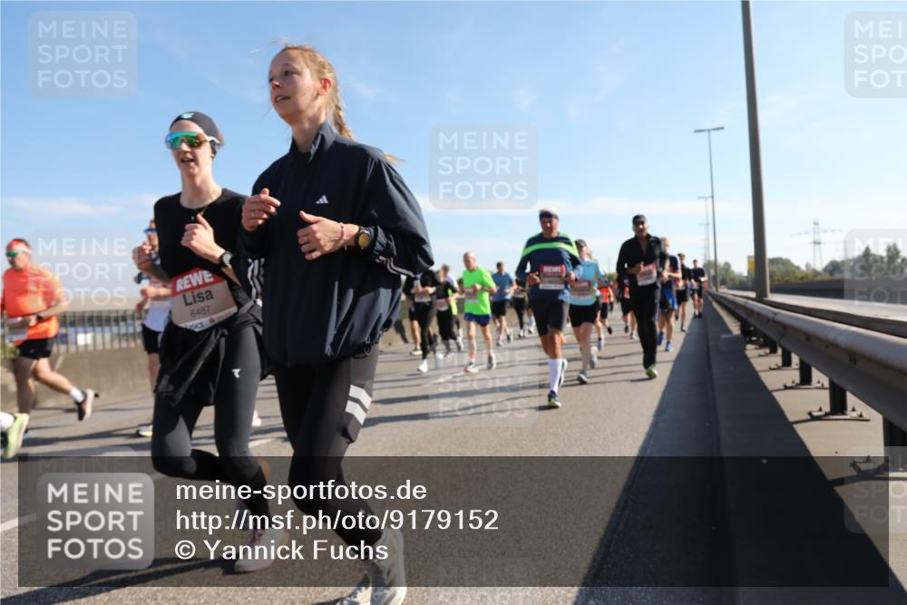 03.10.2025 - Köhlbrandbrückenlauf Yannick Fuchs http://msf.ph/oto/9179152 03.10.2025 11:19:03 Position 3 6487 meine-sportfotos.de