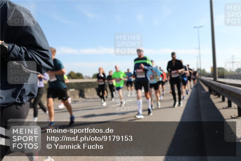 03.10.2025 - Köhlbrandbrückenlauf Yannick Fuchs http://msf.ph/oto/9179153 03.10.2025 11:19:03 Position 3  meine-sportfotos.de