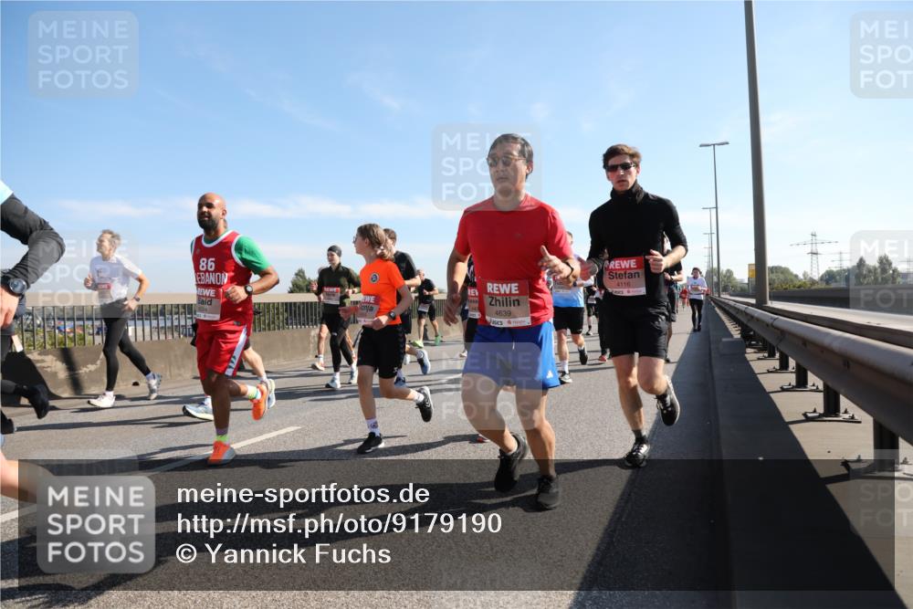 03.10.2025 - Köhlbrandbrückenlauf Yannick Fuchs http://msf.ph/oto/9179190 03.10.2025 11:19:06 Position 3 86, 4639, 4116 meine-sportfotos.de