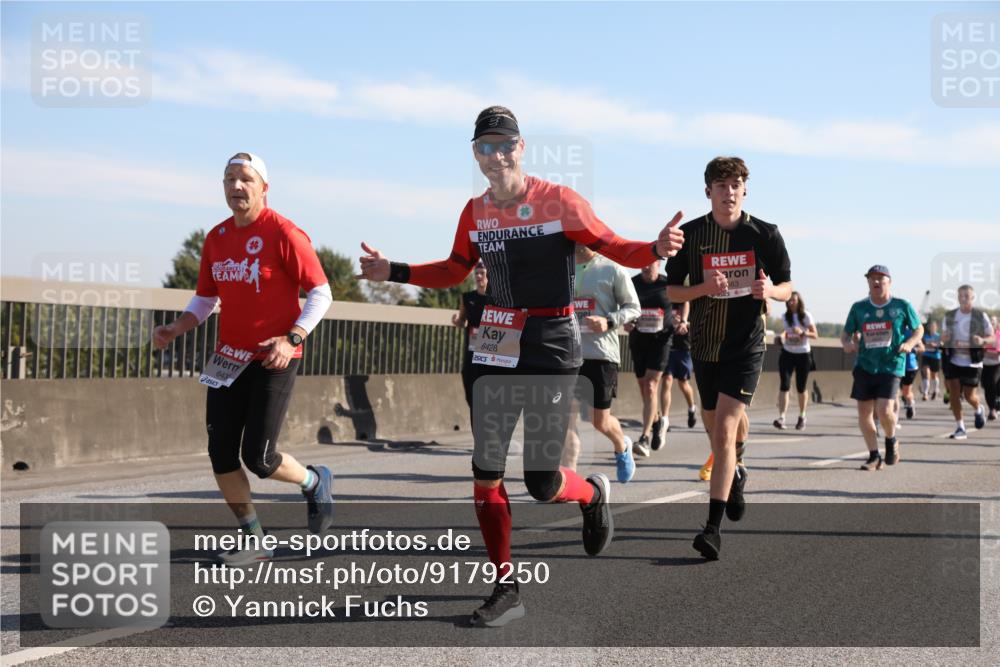 03.10.2025 - Köhlbrandbrückenlauf Yannick Fuchs http://msf.ph/oto/9179250 03.10.2025 11:19:13 Position 3 643, 6428, 563 meine-sportfotos.de