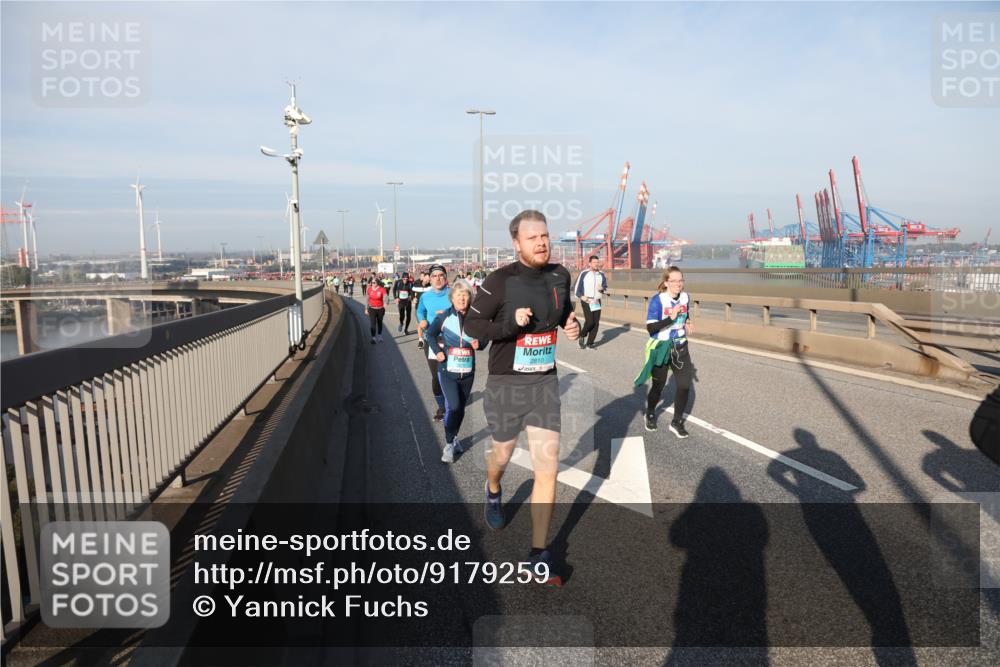 03.10.2025 - Köhlbrandbrückenlauf Yannick Fuchs http://msf.ph/oto/9179259 03.10.2025 08:51:52 Position 2 2810 meine-sportfotos.de