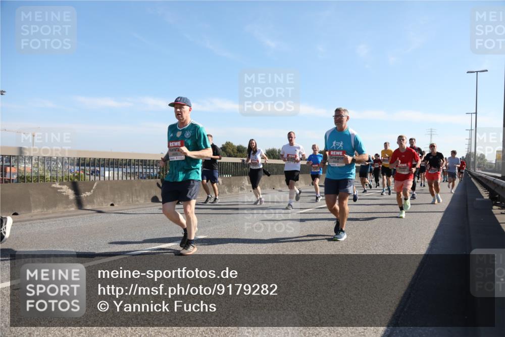 03.10.2025 - Köhlbrandbrückenlauf Yannick Fuchs http://msf.ph/oto/9179282 03.10.2025 11:19:17 Position 3  meine-sportfotos.de