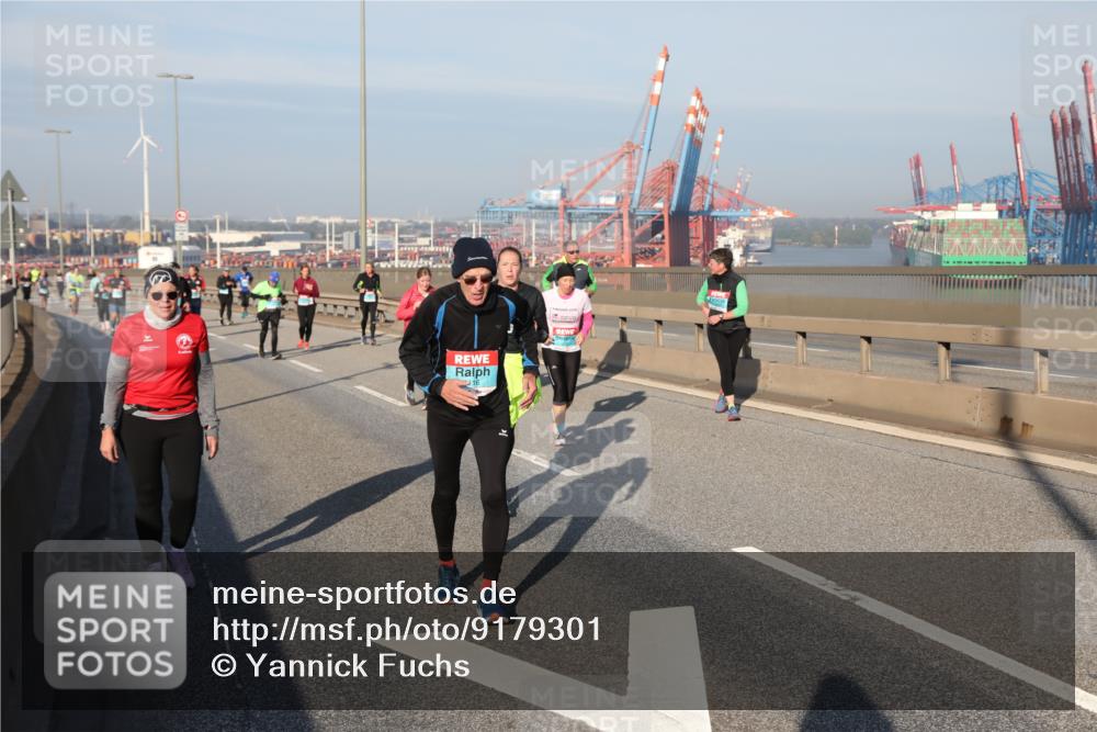03.10.2025 - Köhlbrandbrückenlauf Yannick Fuchs http://msf.ph/oto/9179301 03.10.2025 08:51:58 Position 2  meine-sportfotos.de