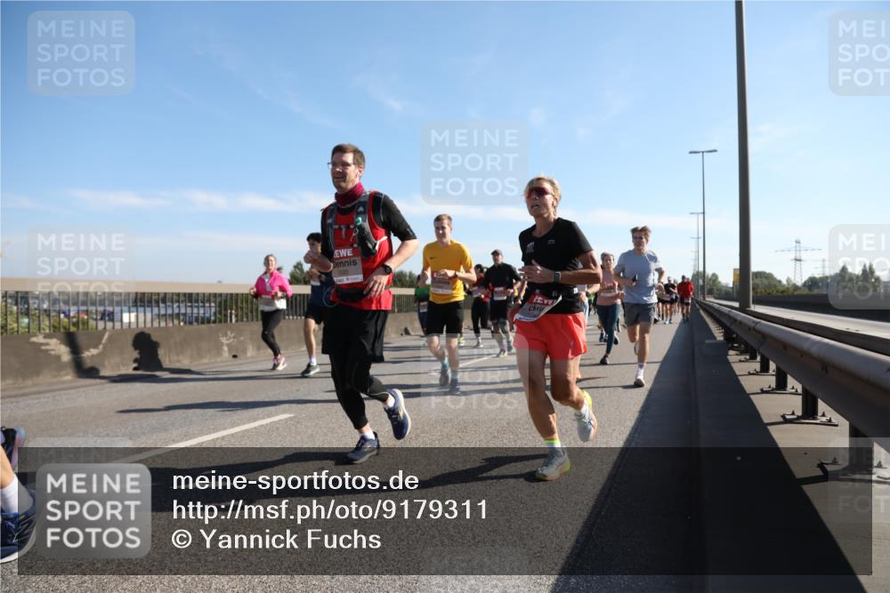 03.10.2025 - Köhlbrandbrückenlauf Yannick Fuchs http://msf.ph/oto/9179311 03.10.2025 11:19:20 Position 3 5520 meine-sportfotos.de