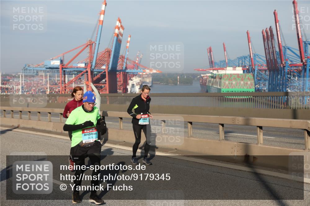 03.10.2025 - Köhlbrandbrückenlauf Yannick Fuchs http://msf.ph/oto/9179345 03.10.2025 08:52:05 Position 2 2674, 1463 meine-sportfotos.de