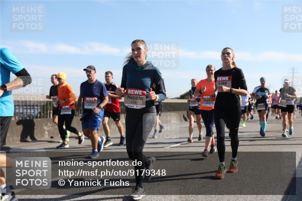 03.10.2025 - Köhlbrandbrückenlauf Yannick Fuchs http://msf.ph/oto/9179348 03.10.2025 11:19:24 Position 3 5186 meine-sportfotos.de