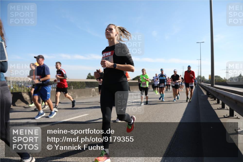03.10.2025 - Köhlbrandbrückenlauf Yannick Fuchs http://msf.ph/oto/9179355 03.10.2025 11:19:25 Position 3  meine-sportfotos.de