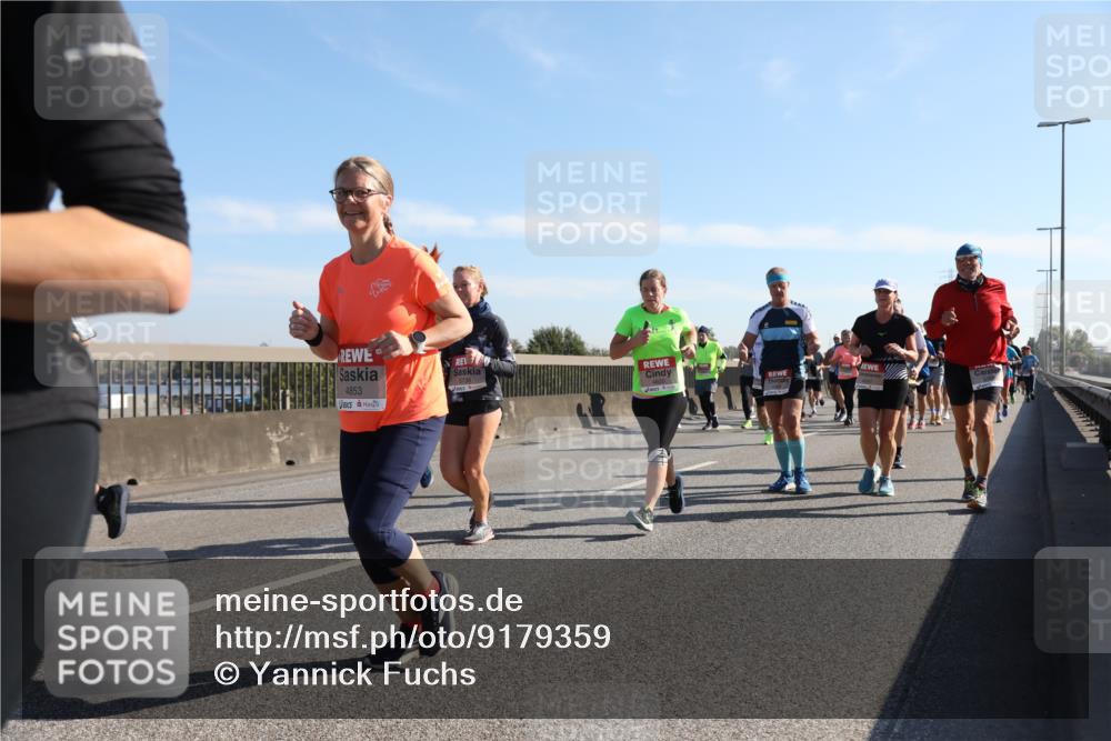 03.10.2025 - Köhlbrandbrückenlauf Yannick Fuchs http://msf.ph/oto/9179359 03.10.2025 11:19:25 Position 3 4853 meine-sportfotos.de