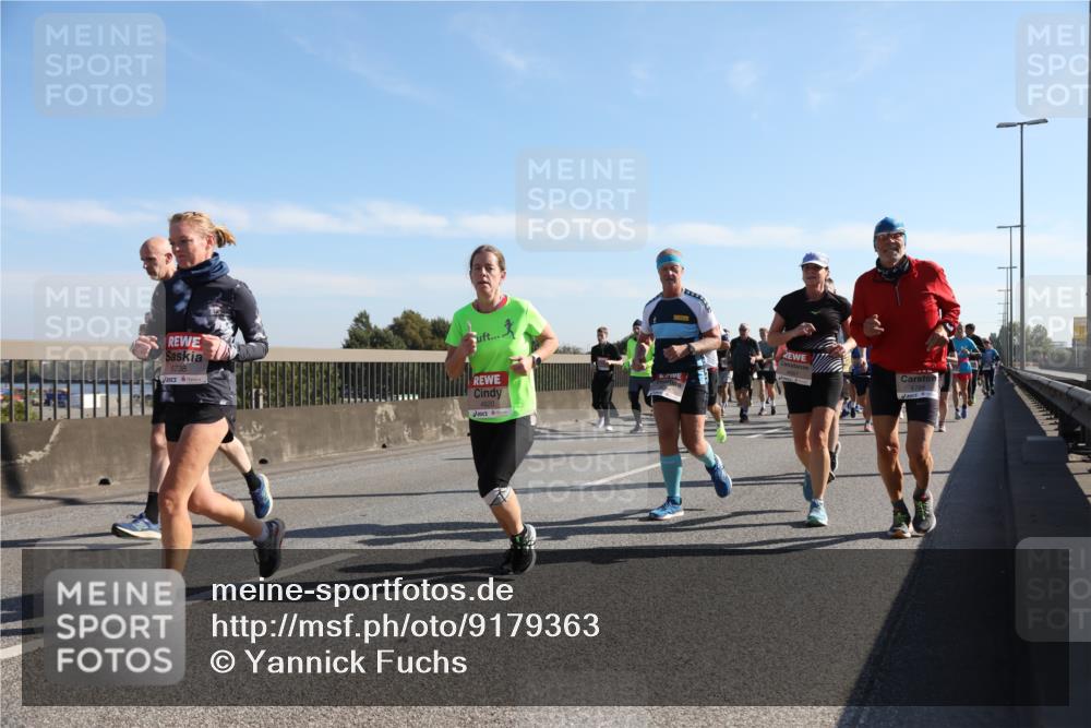 03.10.2025 - Köhlbrandbrückenlauf Yannick Fuchs http://msf.ph/oto/9179363 03.10.2025 11:19:26 Position 3 5738 meine-sportfotos.de