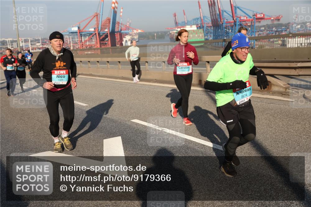 03.10.2025 - Köhlbrandbrückenlauf Yannick Fuchs http://msf.ph/oto/9179366 03.10.2025 08:52:07 Position 2 1329, 1597, 2674 meine-sportfotos.de