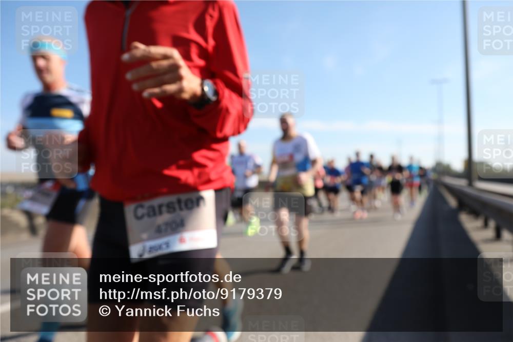 03.10.2025 - Köhlbrandbrückenlauf Yannick Fuchs http://msf.ph/oto/9179379 03.10.2025 11:19:28 Position 3 4704 meine-sportfotos.de