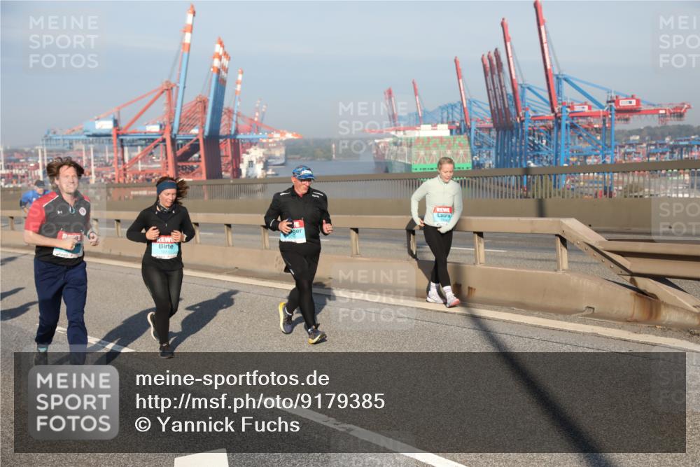 03.10.2025 - Köhlbrandbrückenlauf Yannick Fuchs http://msf.ph/oto/9179385 03.10.2025 08:52:10 Position 2 1954 meine-sportfotos.de