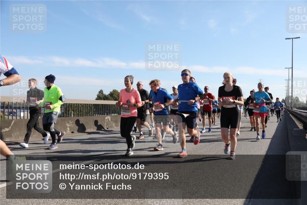 03.10.2025 - Köhlbrandbrückenlauf Yannick Fuchs http://msf.ph/oto/9179395 03.10.2025 11:19:29 Position 3 4591 meine-sportfotos.de