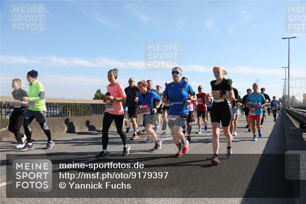 03.10.2025 - Köhlbrandbrückenlauf Yannick Fuchs http://msf.ph/oto/9179397 03.10.2025 11:19:29 Position 3  meine-sportfotos.de