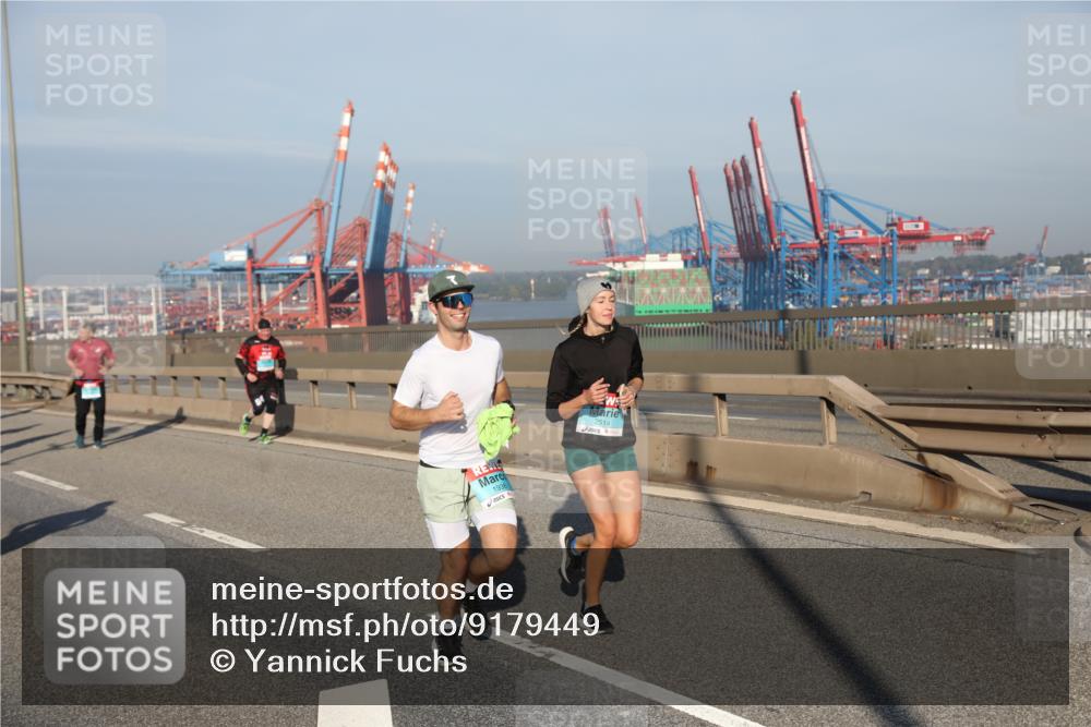 03.10.2025 - Köhlbrandbrückenlauf Yannick Fuchs http://msf.ph/oto/9179449 03.10.2025 08:52:20 Position 2 1938, 2514 meine-sportfotos.de