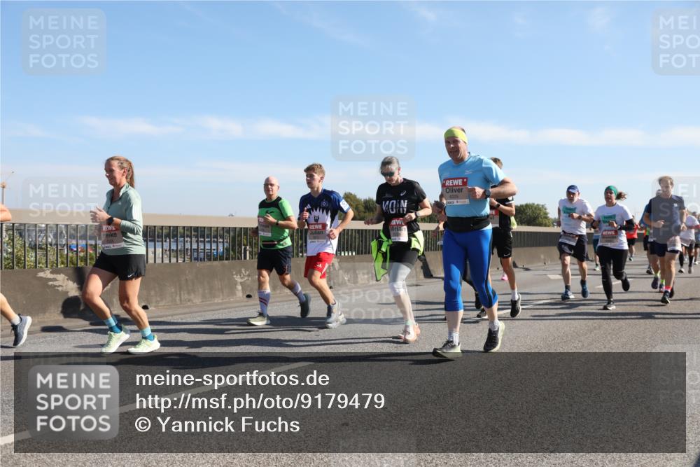 03.10.2025 - Köhlbrandbrückenlauf Yannick Fuchs http://msf.ph/oto/9179479 03.10.2025 11:19:37 Position 3 6225 meine-sportfotos.de