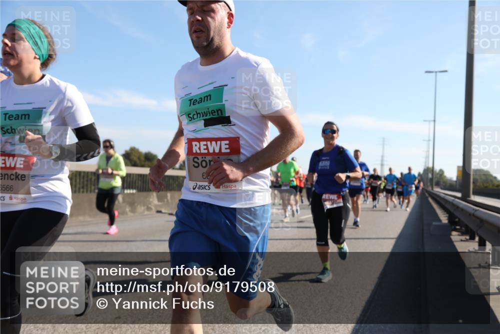 03.10.2025 - Köhlbrandbrückenlauf Yannick Fuchs http://msf.ph/oto/9179508 03.10.2025 11:19:39 Position 3 5566 meine-sportfotos.de
