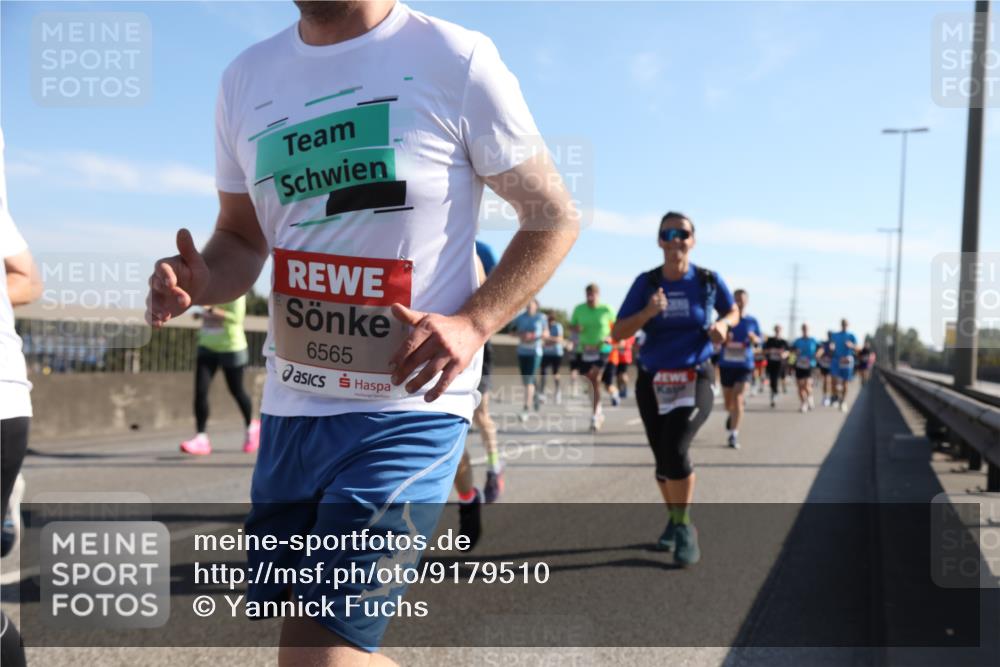 03.10.2025 - Köhlbrandbrückenlauf Yannick Fuchs http://msf.ph/oto/9179510 03.10.2025 11:19:39 Position 3 6565 meine-sportfotos.de