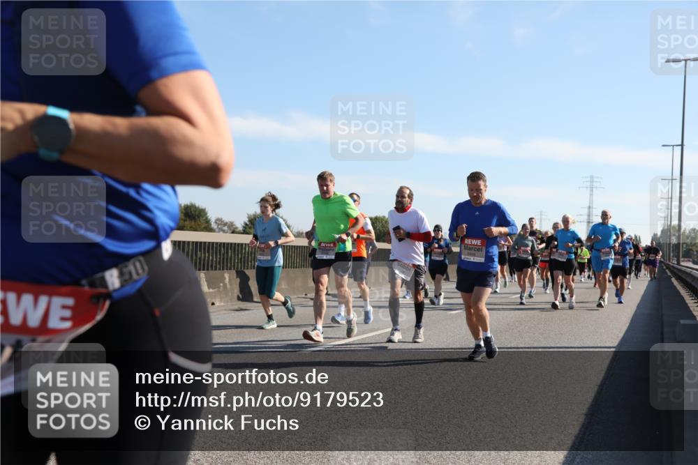 03.10.2025 - Köhlbrandbrückenlauf Yannick Fuchs http://msf.ph/oto/9179523 03.10.2025 11:19:41 Position 3 6448 meine-sportfotos.de