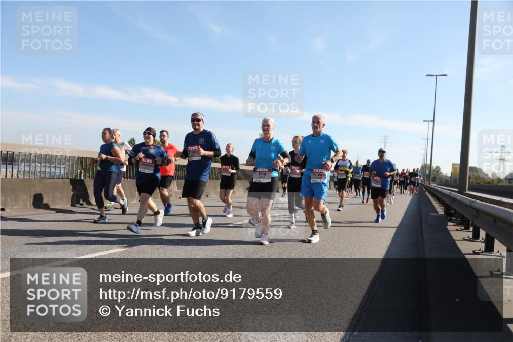 03.10.2025 - Köhlbrandbrückenlauf Yannick Fuchs http://msf.ph/oto/9179559 03.10.2025 11:19:44 Position 3  meine-sportfotos.de