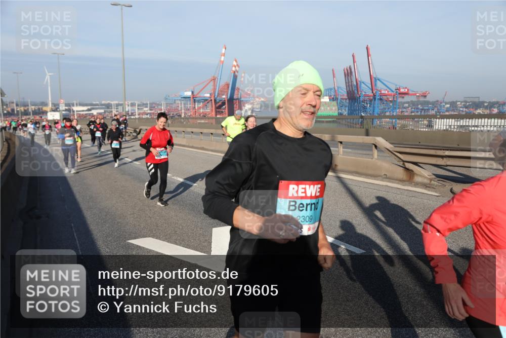 03.10.2025 - Köhlbrandbrückenlauf Yannick Fuchs http://msf.ph/oto/9179605 03.10.2025 08:52:37 Position 2 2309 meine-sportfotos.de