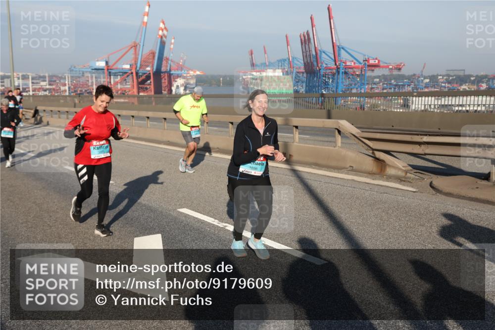 03.10.2025 - Köhlbrandbrückenlauf Yannick Fuchs http://msf.ph/oto/9179609 03.10.2025 08:52:38 Position 2 1698 meine-sportfotos.de