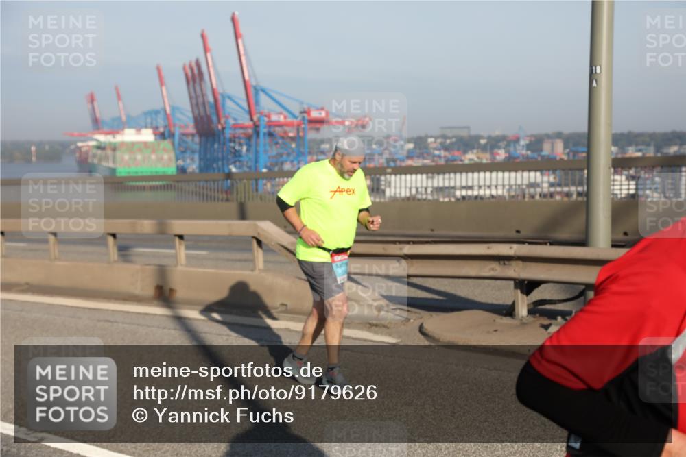 03.10.2025 - Köhlbrandbrückenlauf Yannick Fuchs http://msf.ph/oto/9179626 03.10.2025 08:52:40 Position 2  meine-sportfotos.de