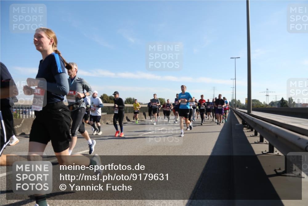 03.10.2025 - Köhlbrandbrückenlauf Yannick Fuchs http://msf.ph/oto/9179631 03.10.2025 11:19:52 Position 3  meine-sportfotos.de