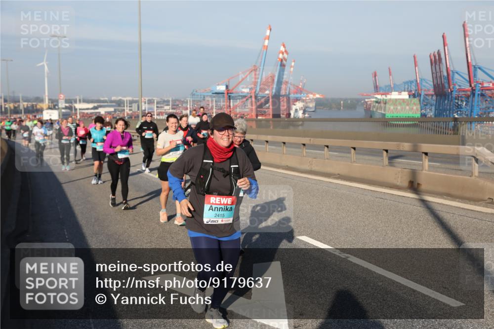 03.10.2025 - Köhlbrandbrückenlauf Yannick Fuchs http://msf.ph/oto/9179637 03.10.2025 08:52:41 Position 2 2415 meine-sportfotos.de