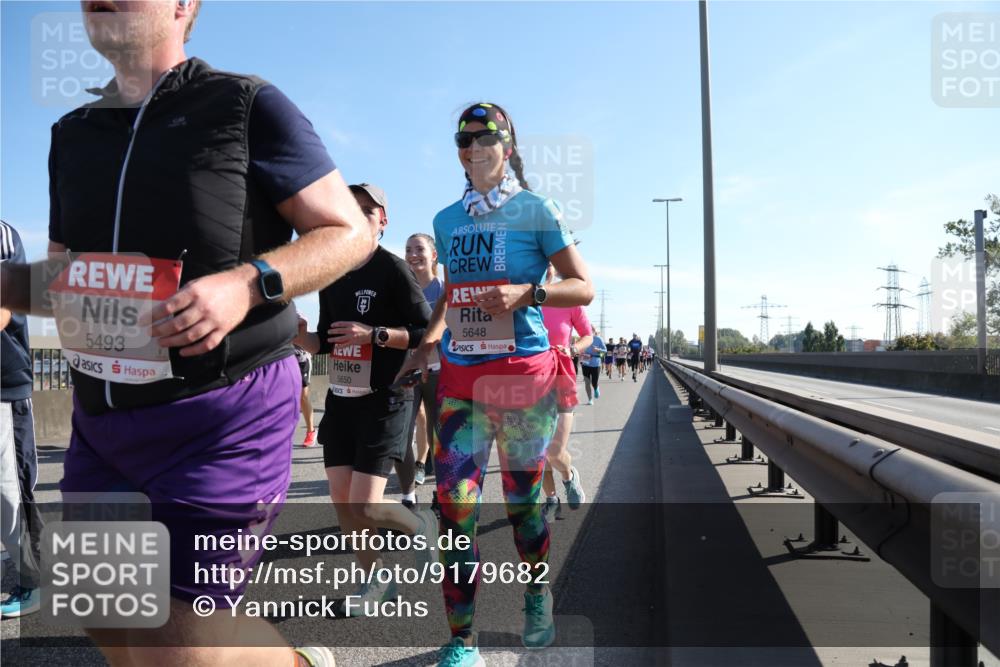 03.10.2025 - Köhlbrandbrückenlauf Yannick Fuchs http://msf.ph/oto/9179682 03.10.2025 11:19:57 Position 3 5493, 5648, 5650 meine-sportfotos.de