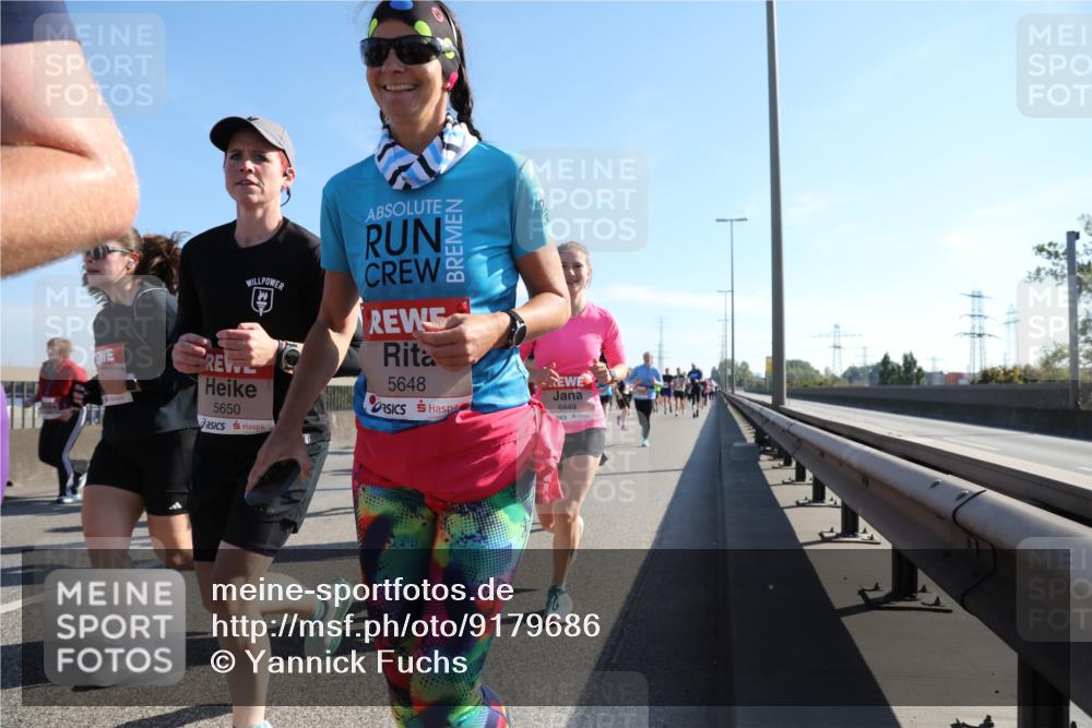 03.10.2025 - Köhlbrandbrückenlauf Yannick Fuchs http://msf.ph/oto/9179686 03.10.2025 11:19:57 Position 3 5650, 5648, 6449 meine-sportfotos.de