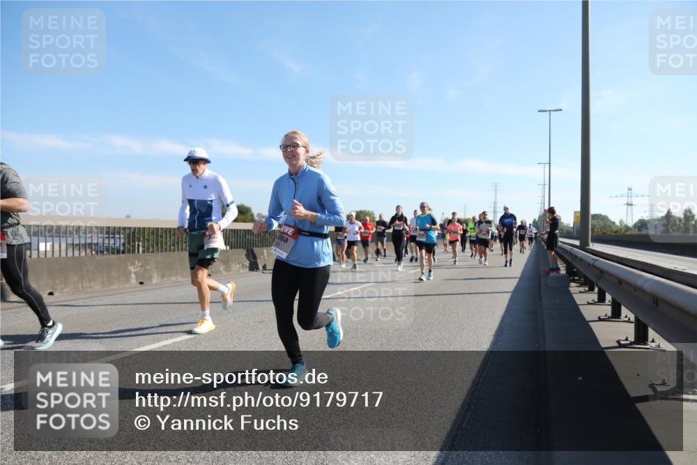 03.10.2025 - Köhlbrandbrückenlauf Yannick Fuchs http://msf.ph/oto/9179717 03.10.2025 11:20:00 Position 3  meine-sportfotos.de