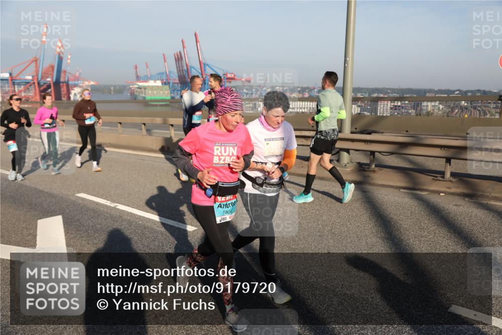 03.10.2025 - Köhlbrandbrückenlauf Yannick Fuchs http://msf.ph/oto/9179720 03.10.2025 08:52:51 Position 2 1804 meine-sportfotos.de