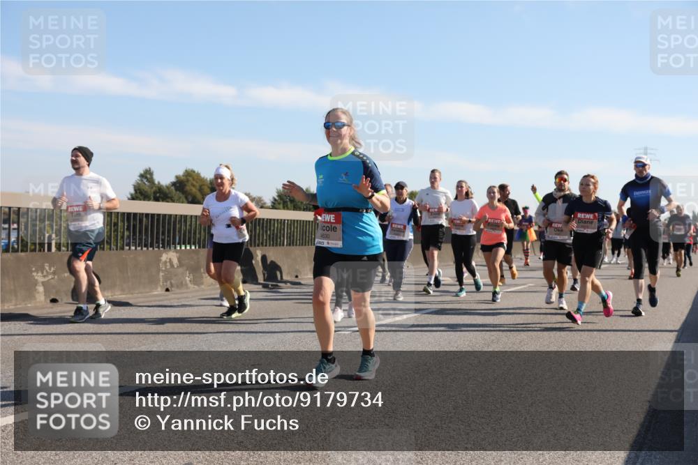 03.10.2025 - Köhlbrandbrückenlauf Yannick Fuchs http://msf.ph/oto/9179734 03.10.2025 11:20:02 Position 3 4630 meine-sportfotos.de