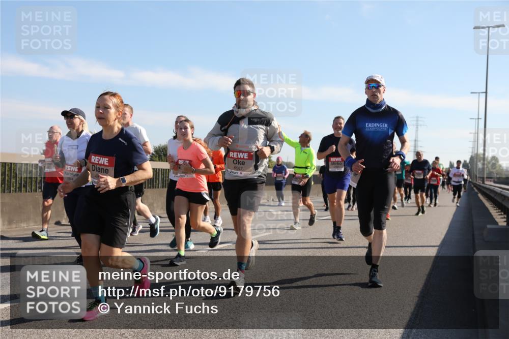 03.10.2025 - Köhlbrandbrückenlauf Yannick Fuchs http://msf.ph/oto/9179756 03.10.2025 11:20:04 Position 3 5544, 6587 meine-sportfotos.de