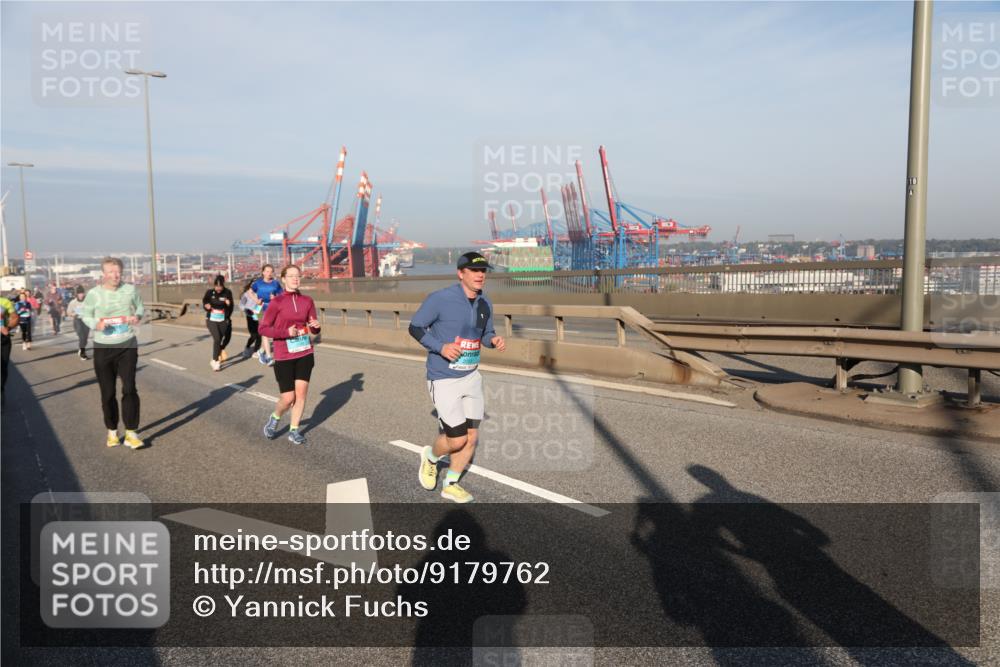 03.10.2025 - Köhlbrandbrückenlauf Yannick Fuchs http://msf.ph/oto/9179762 03.10.2025 08:52:56 Position 2  meine-sportfotos.de