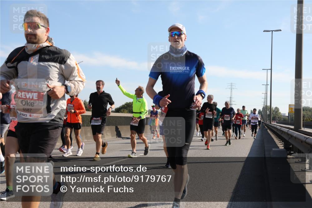 03.10.2025 - Köhlbrandbrückenlauf Yannick Fuchs http://msf.ph/oto/9179767 03.10.2025 11:20:05 Position 3 6587 meine-sportfotos.de