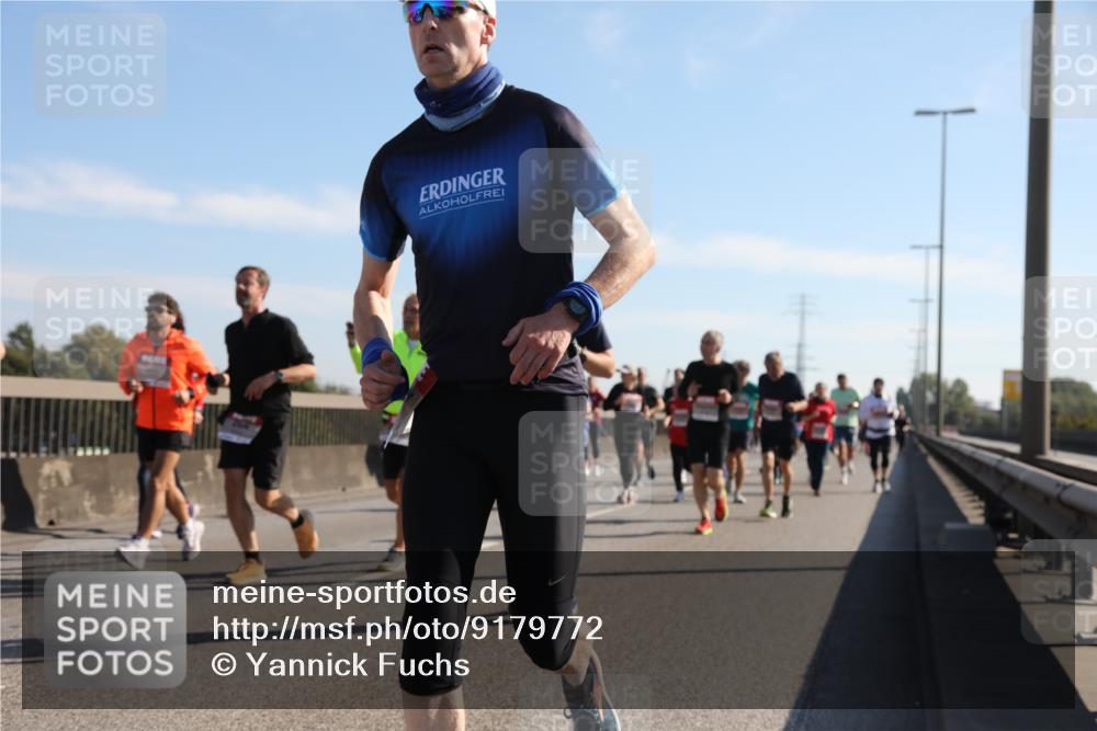 03.10.2025 - Köhlbrandbrückenlauf Yannick Fuchs http://msf.ph/oto/9179772 03.10.2025 11:20:05 Position 3  meine-sportfotos.de