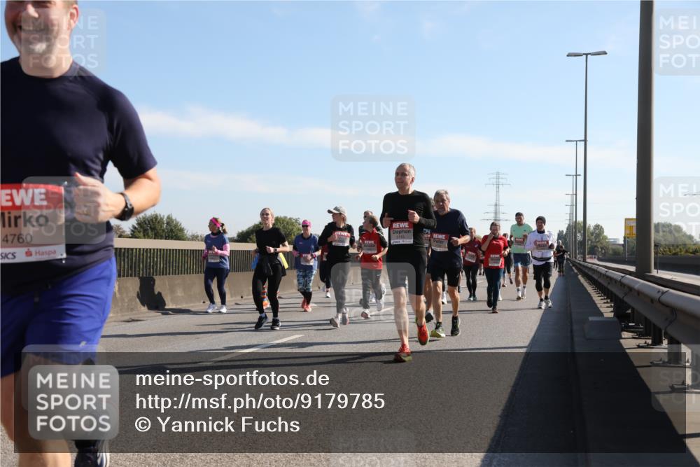 03.10.2025 - Köhlbrandbrückenlauf Yannick Fuchs http://msf.ph/oto/9179785 03.10.2025 11:20:07 Position 3 4760 meine-sportfotos.de