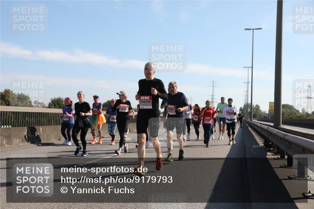 03.10.2025 - Köhlbrandbrückenlauf Yannick Fuchs http://msf.ph/oto/9179793 03.10.2025 11:20:08 Position 3 5115 meine-sportfotos.de