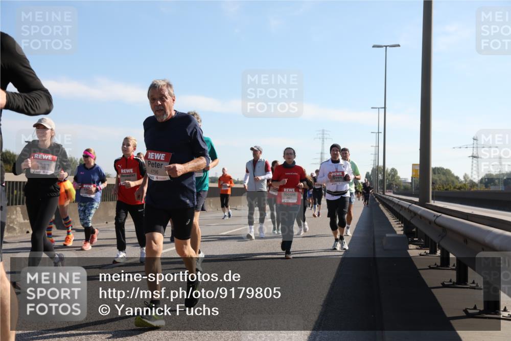 03.10.2025 - Köhlbrandbrückenlauf Yannick Fuchs http://msf.ph/oto/9179805 03.10.2025 11:20:09 Position 3 6746, 4756 meine-sportfotos.de