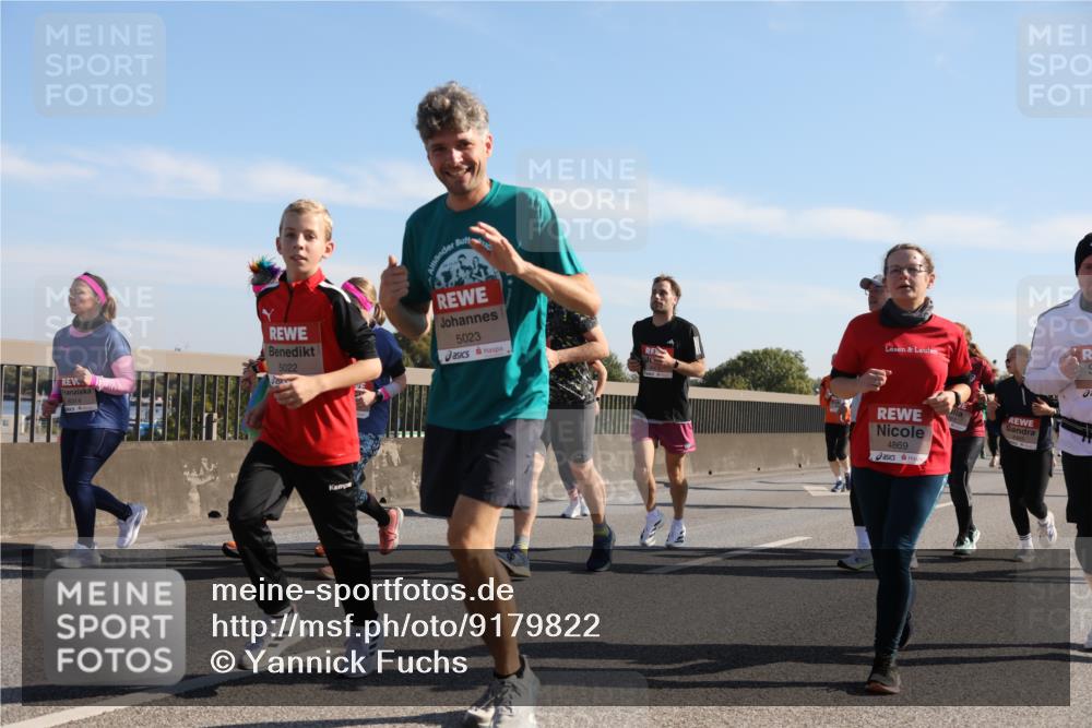 03.10.2025 - Köhlbrandbrückenlauf Yannick Fuchs http://msf.ph/oto/9179822 03.10.2025 11:20:10 Position 3 6314, 5022, 5023, 4869 meine-sportfotos.de