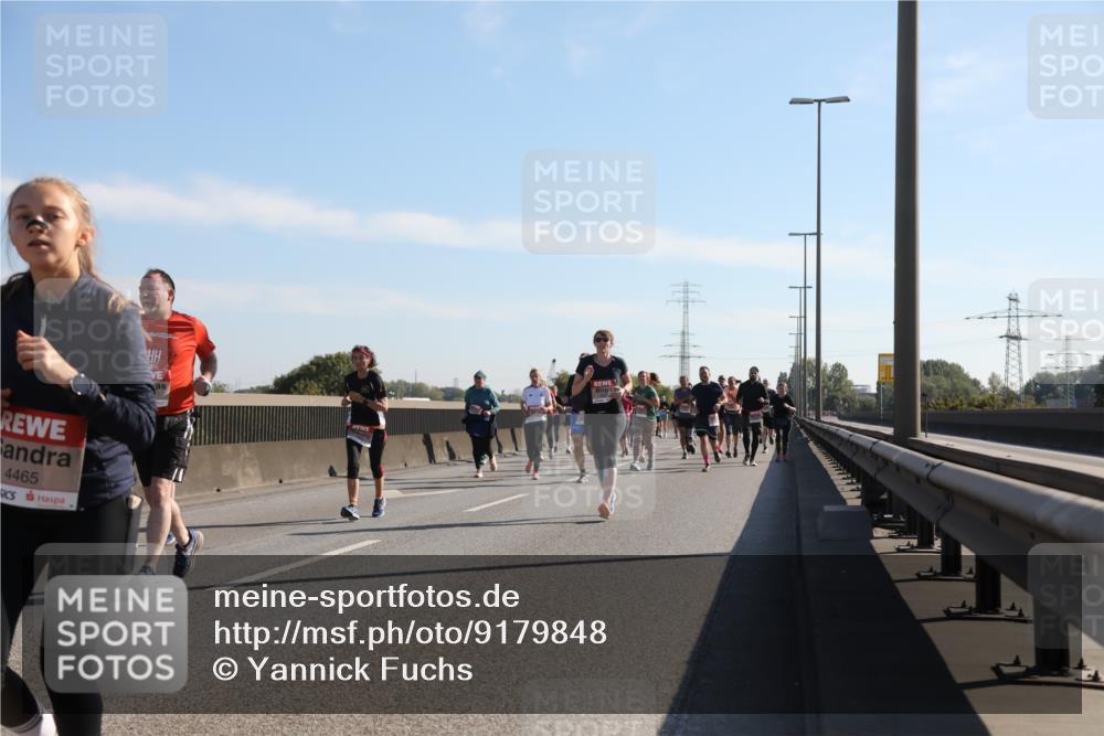 03.10.2025 - Köhlbrandbrückenlauf Yannick Fuchs http://msf.ph/oto/9179848 03.10.2025 11:20:13 Position 3 4465 meine-sportfotos.de
