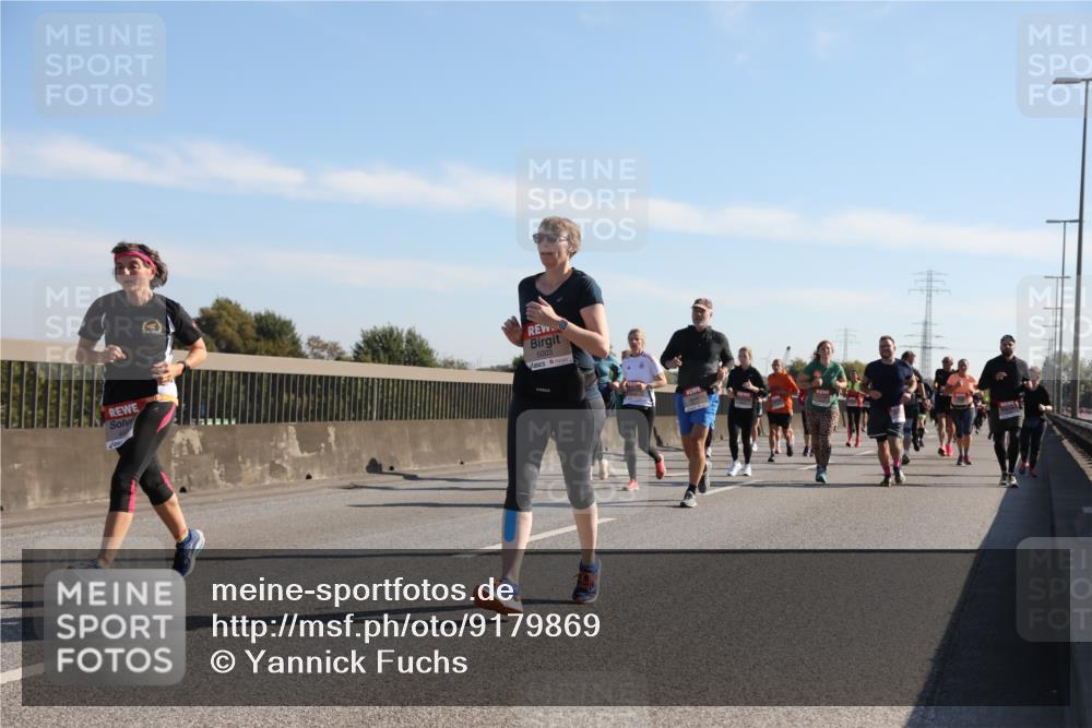 03.10.2025 - Köhlbrandbrückenlauf Yannick Fuchs http://msf.ph/oto/9179869 03.10.2025 11:20:15 Position 3 5003 meine-sportfotos.de