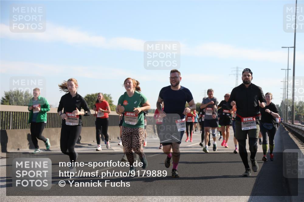 03.10.2025 - Köhlbrandbrückenlauf Yannick Fuchs http://msf.ph/oto/9179889 03.10.2025 11:20:18 Position 3 4855, 4291, 6299 meine-sportfotos.de