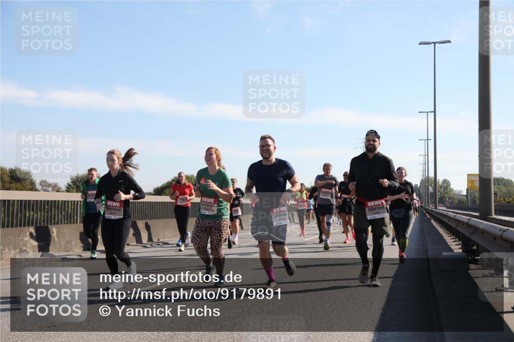 03.10.2025 - Köhlbrandbrückenlauf Yannick Fuchs http://msf.ph/oto/9179891 03.10.2025 11:20:18 Position 3  meine-sportfotos.de