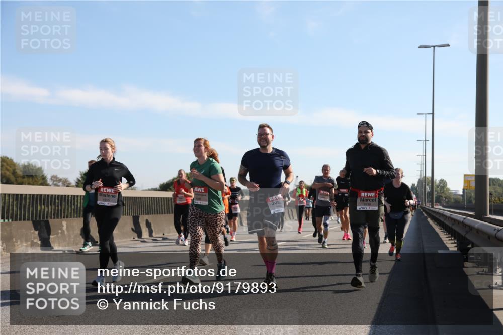 03.10.2025 - Köhlbrandbrückenlauf Yannick Fuchs http://msf.ph/oto/9179893 03.10.2025 11:20:19 Position 3 4855 meine-sportfotos.de