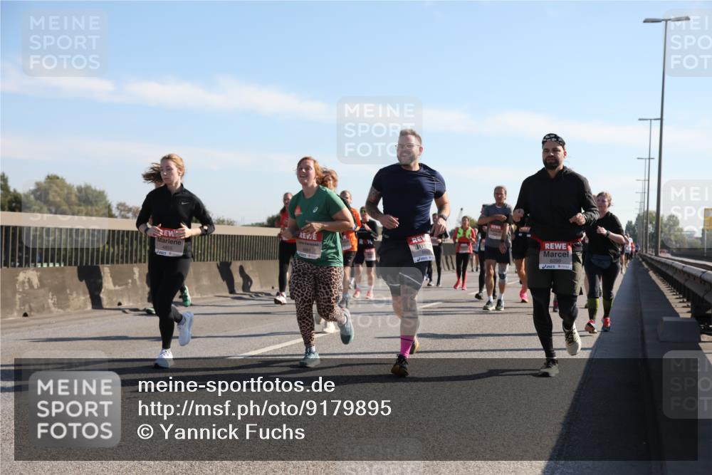03.10.2025 - Köhlbrandbrückenlauf Yannick Fuchs http://msf.ph/oto/9179895 03.10.2025 11:20:19 Position 3 4291, 6299 meine-sportfotos.de